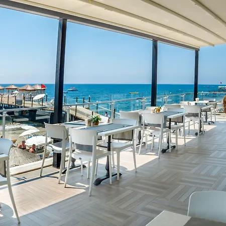 Ξενοδοχείο Mirador & 4*
